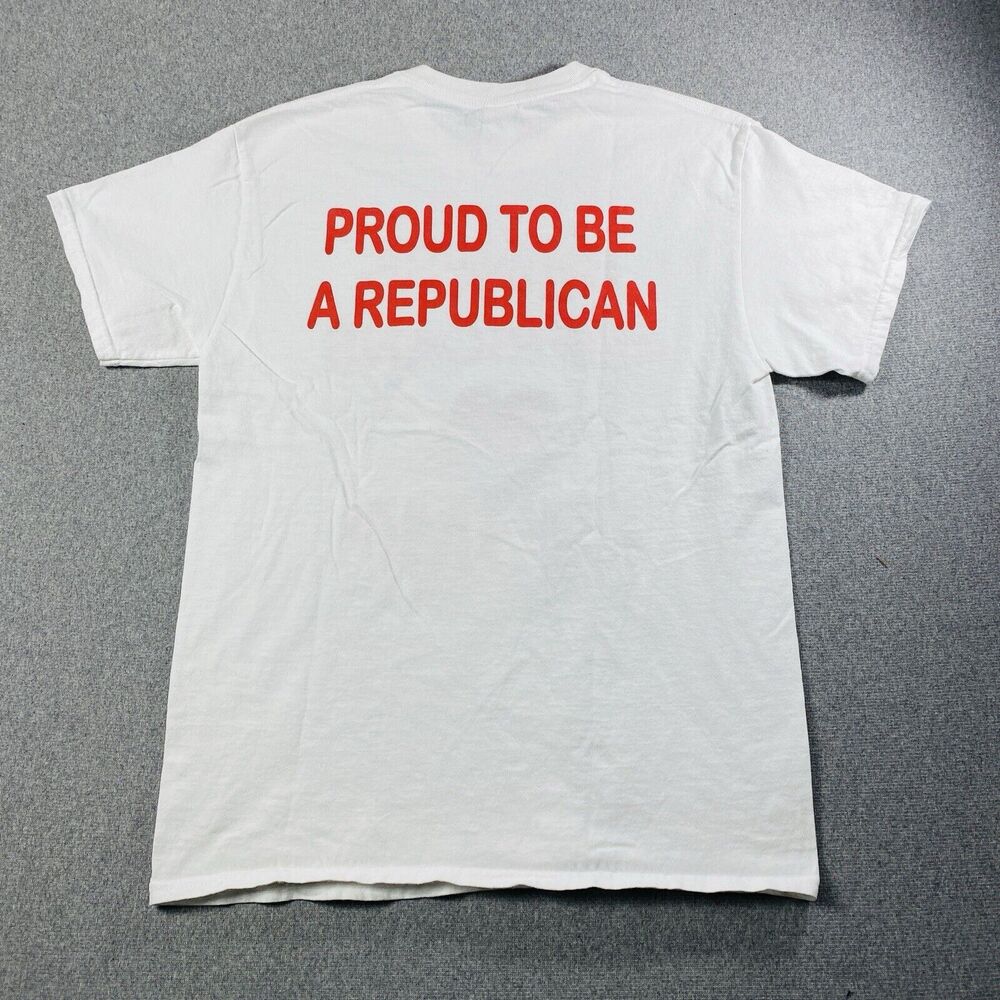 Gildan Heavy Cotton T-shirt ( Chinese Loved Trump ) Size M - Picture 2 of 3